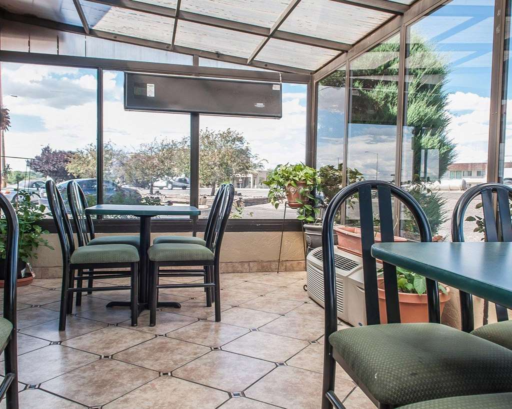 Rodeway Inn Фармингтън Ресторант снимка